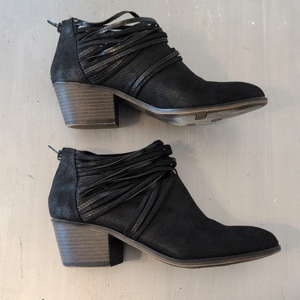 Fergalicious Barley Bootie Black SZ US 8 M / 39 EUR /25 cm
